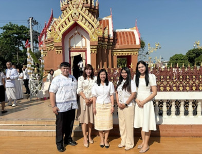 ร่วมพิธีบวงสรวงศาลหลักเมือง ในพิธีเปิดงาน ... พารามิเตอร์รูปภาพ 1